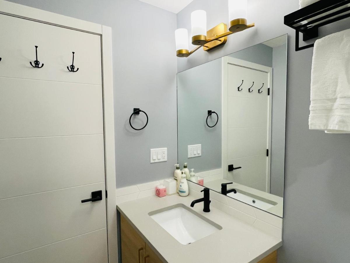 Joes Brand New 2 King Bedrooms Townhome In * Canmore